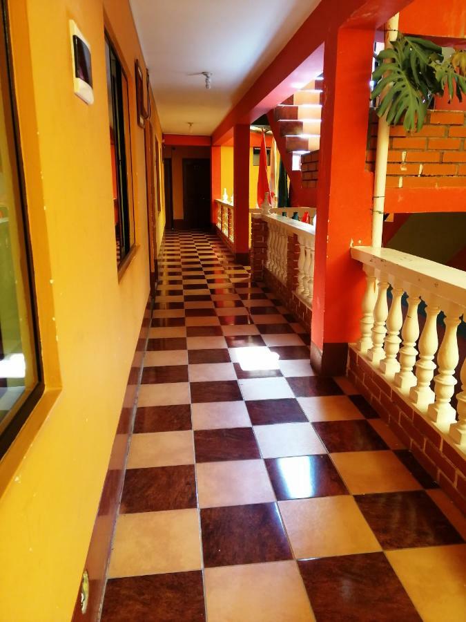 Olas Del Titicaca Backpackers Hostel Copacabana  Exterior foto